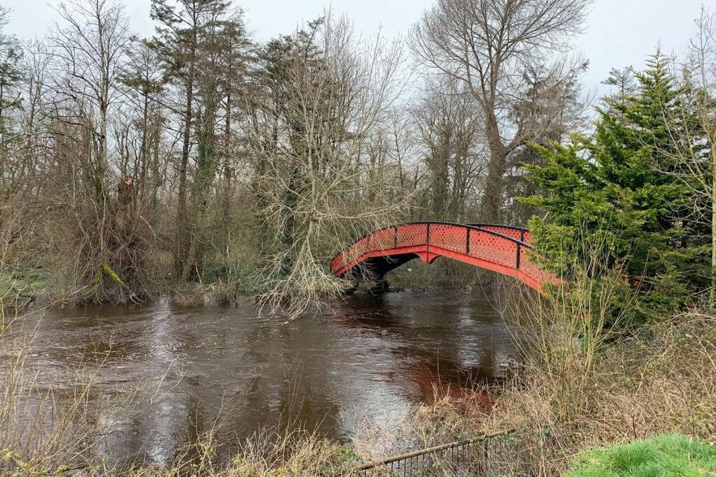 Two Bedroom Town House Beside The River Barrow Carlow Exterior foto